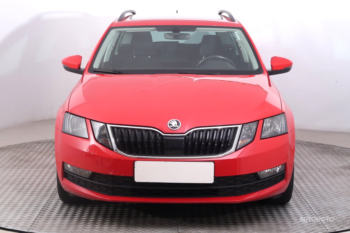 Škoda Octavia, 2018 - pohled č. 2