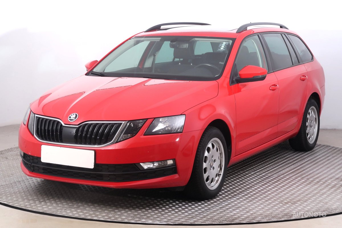 Škoda Octavia, 2018 - pohled č. 3