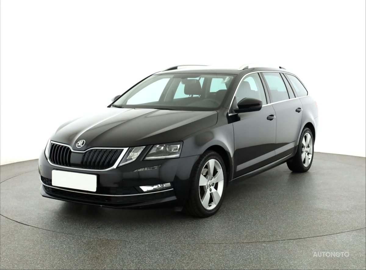 Škoda Octavia, 2017 - pohled č. 3