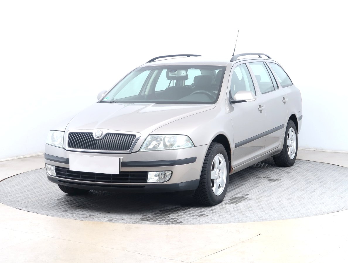 Škoda Octavia, 2006 - pohled č. 3