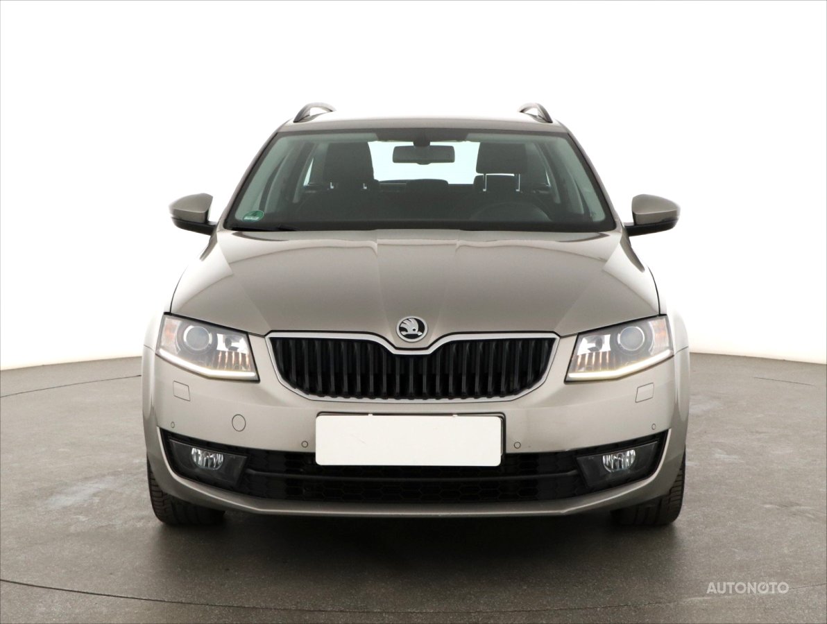 Škoda Octavia, 2015 - pohled č. 2