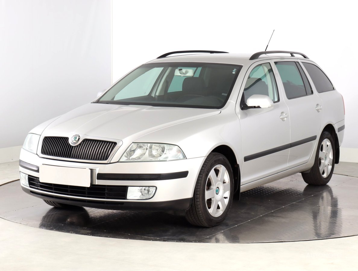 Škoda Octavia, 2006 - pohled č. 3