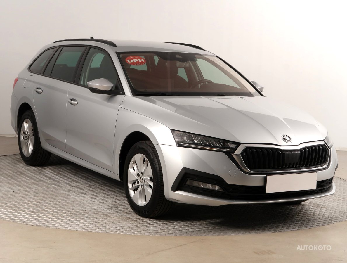 Škoda Octavia, 2022 - celkový pohled
