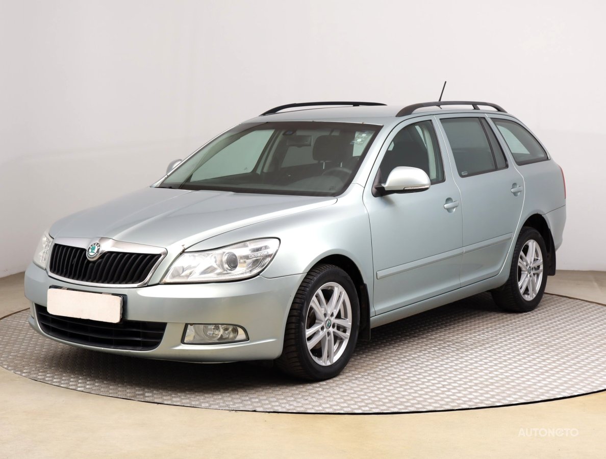 Škoda Octavia, 2011 - pohled č. 3