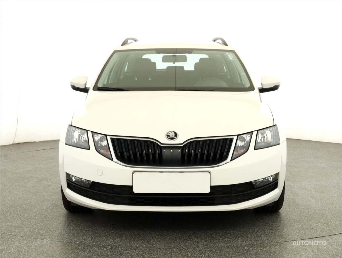 Škoda Octavia, 2018 - pohled č. 2