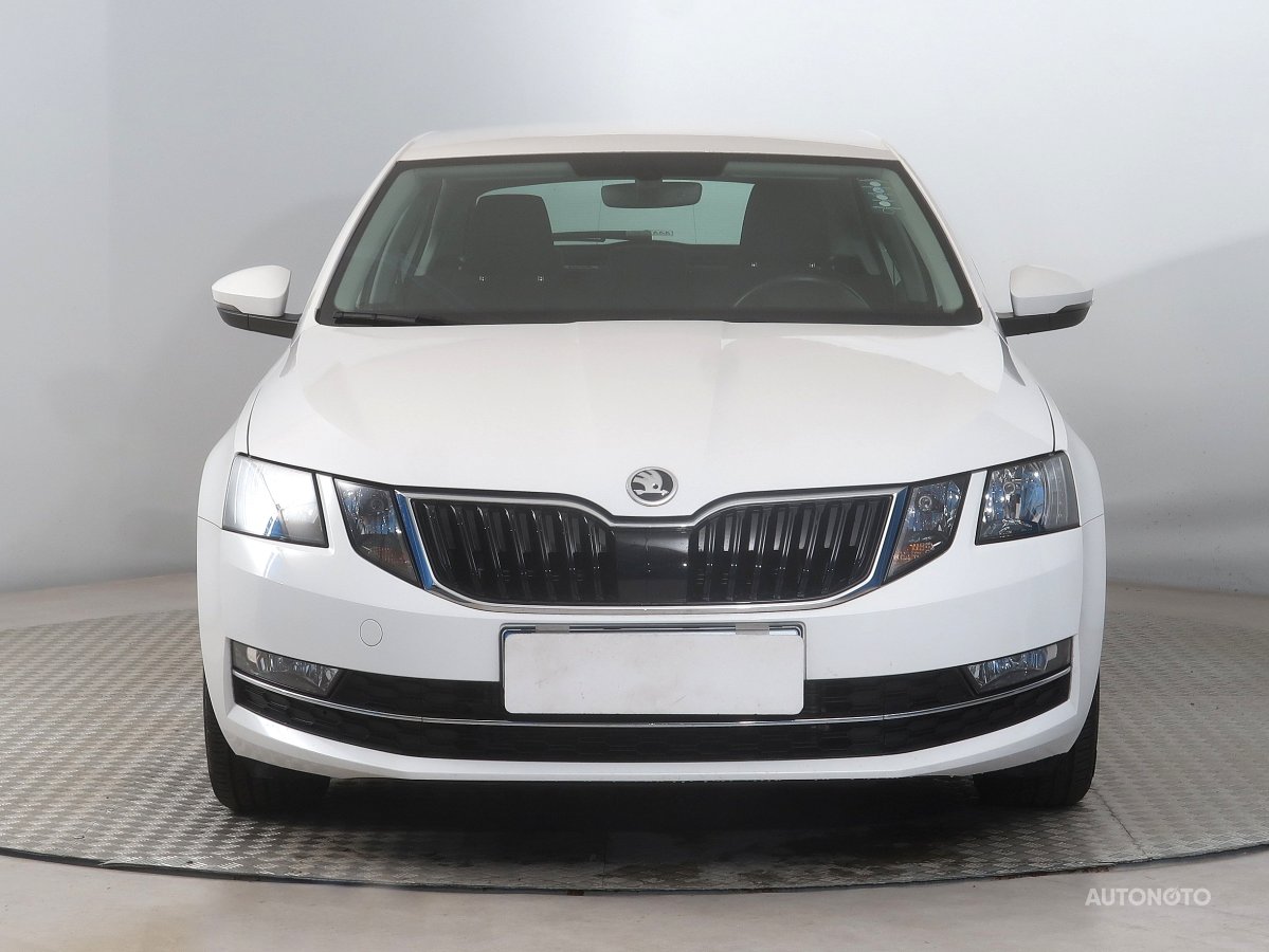 Škoda Octavia, 2019 - pohled č. 2