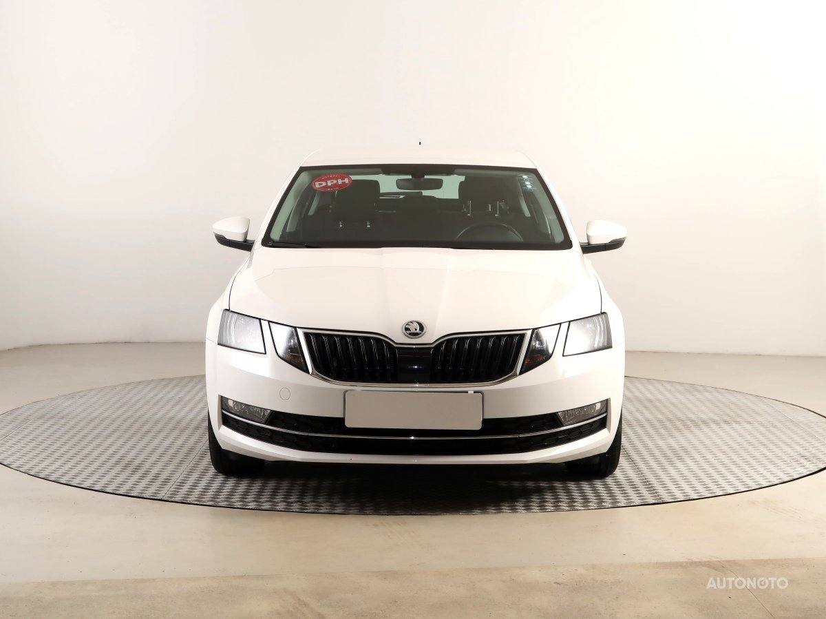 Škoda Octavia, 2019 - pohled č. 2