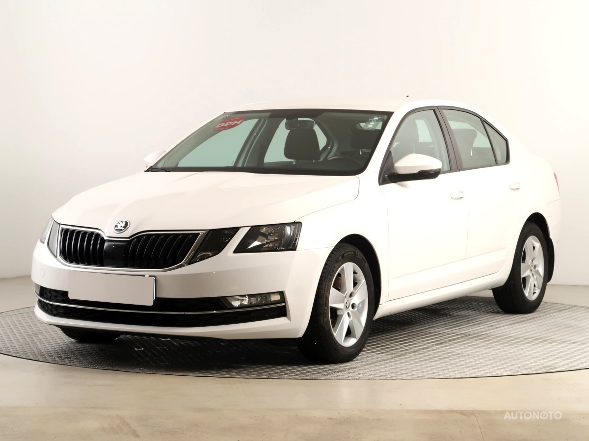 Škoda Octavia, 2019 - pohled č. 3