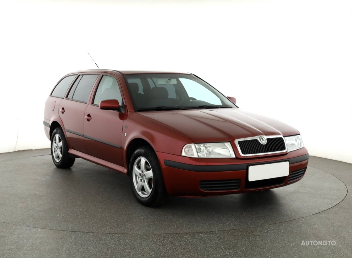 Škoda Octavia, 2004 - celkový pohled