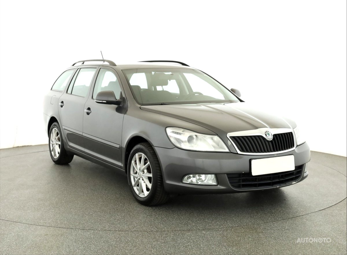 Škoda Octavia, 2012 - celkový pohled
