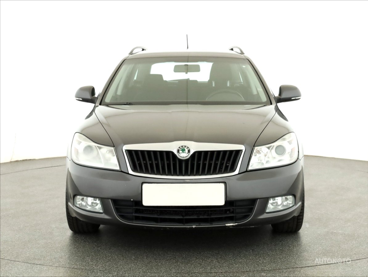 Škoda Octavia, 2012 - pohled č. 2
