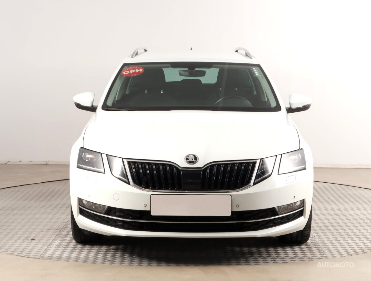Škoda Octavia, 2019 - pohled č. 2