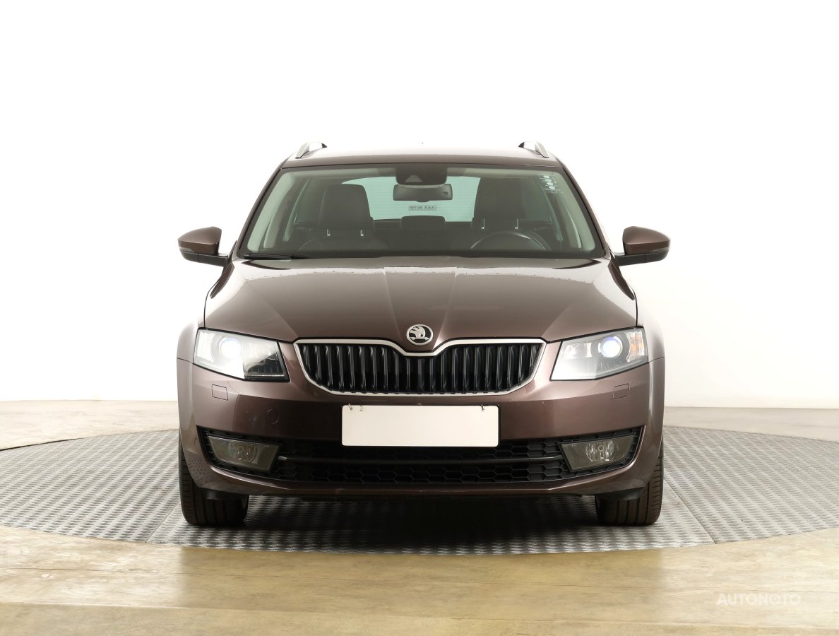 Škoda Octavia, 2014 - pohled č. 2