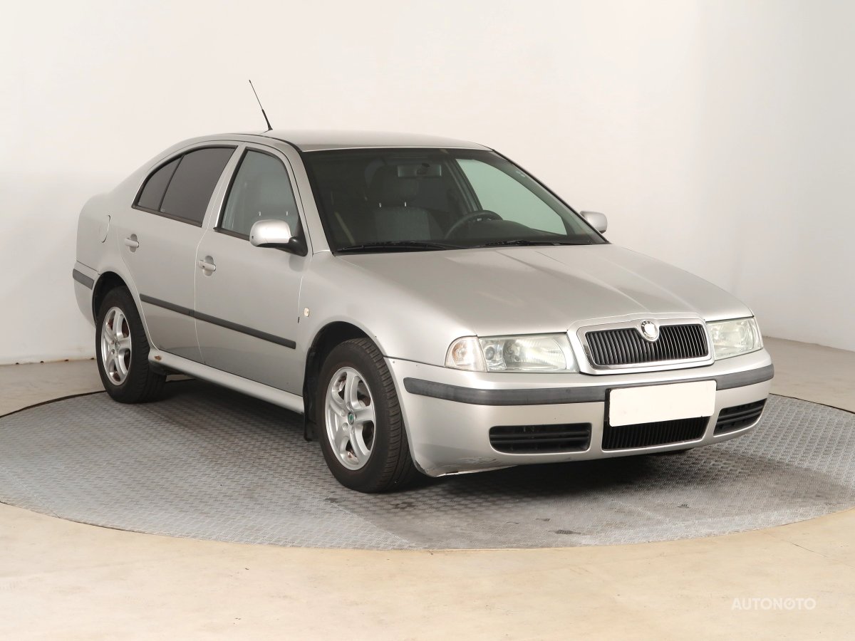 Škoda Octavia, 2000 - celkový pohled