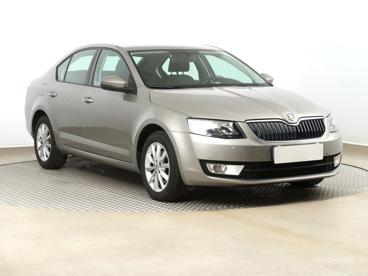 Škoda Octavia, 2013 - celkový pohled