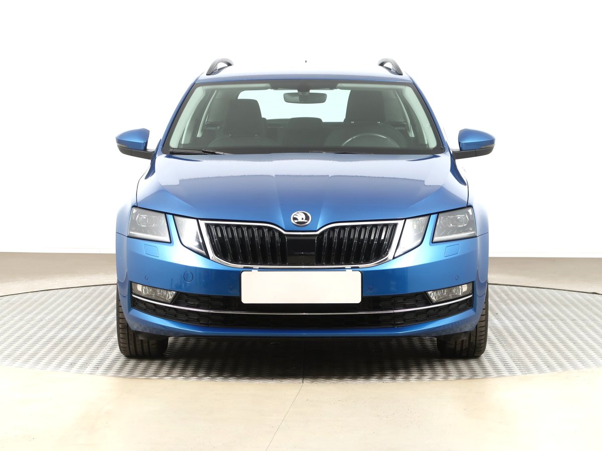 Škoda Octavia, 2020 - pohled č. 2