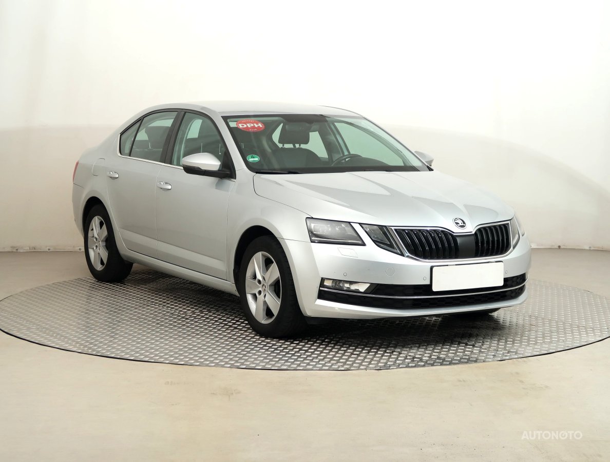 Škoda Octavia, 2020 - celkový pohled