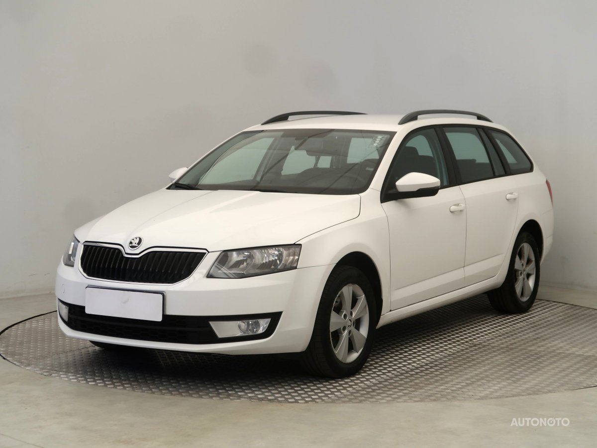 Škoda Octavia, 2013 - pohled č. 3