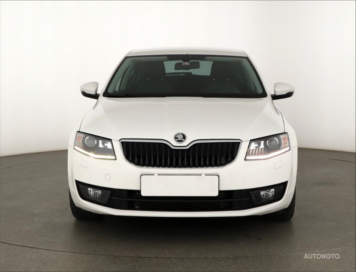Škoda Octavia, 2013 - pohled č. 2