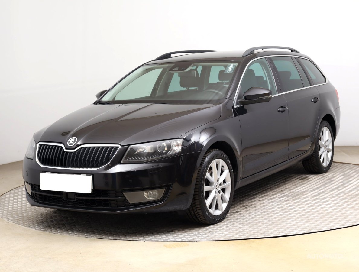 Škoda Octavia, 2013 - pohled č. 3