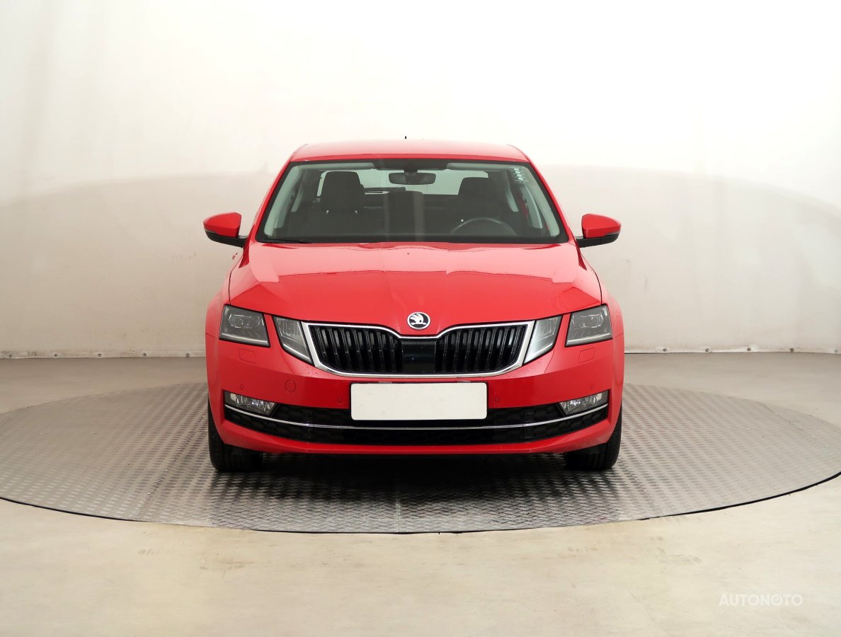 Škoda Octavia, 2019 - pohled č. 2