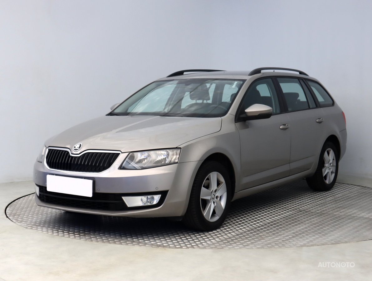 Škoda Octavia, 2013 - pohled č. 3