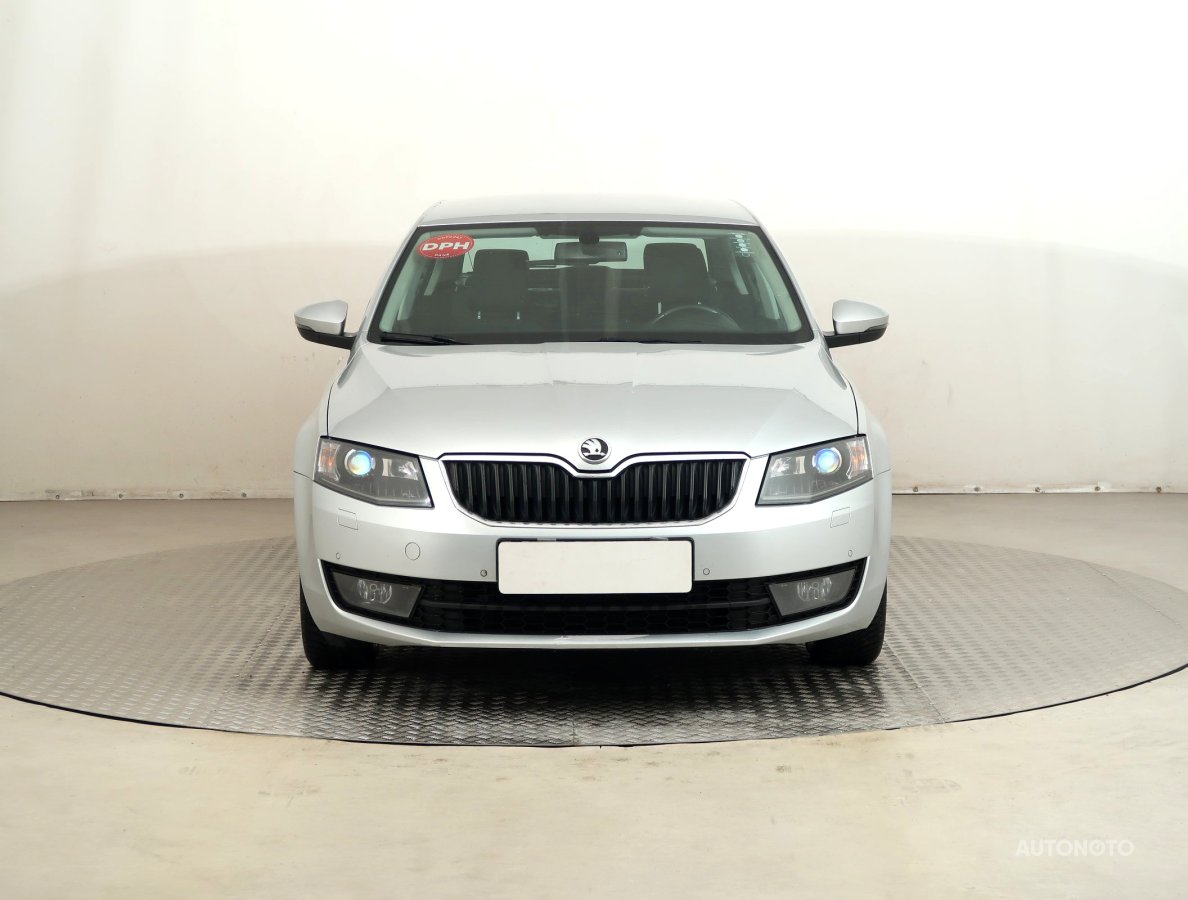 Škoda Octavia, 2015 - pohled č. 2