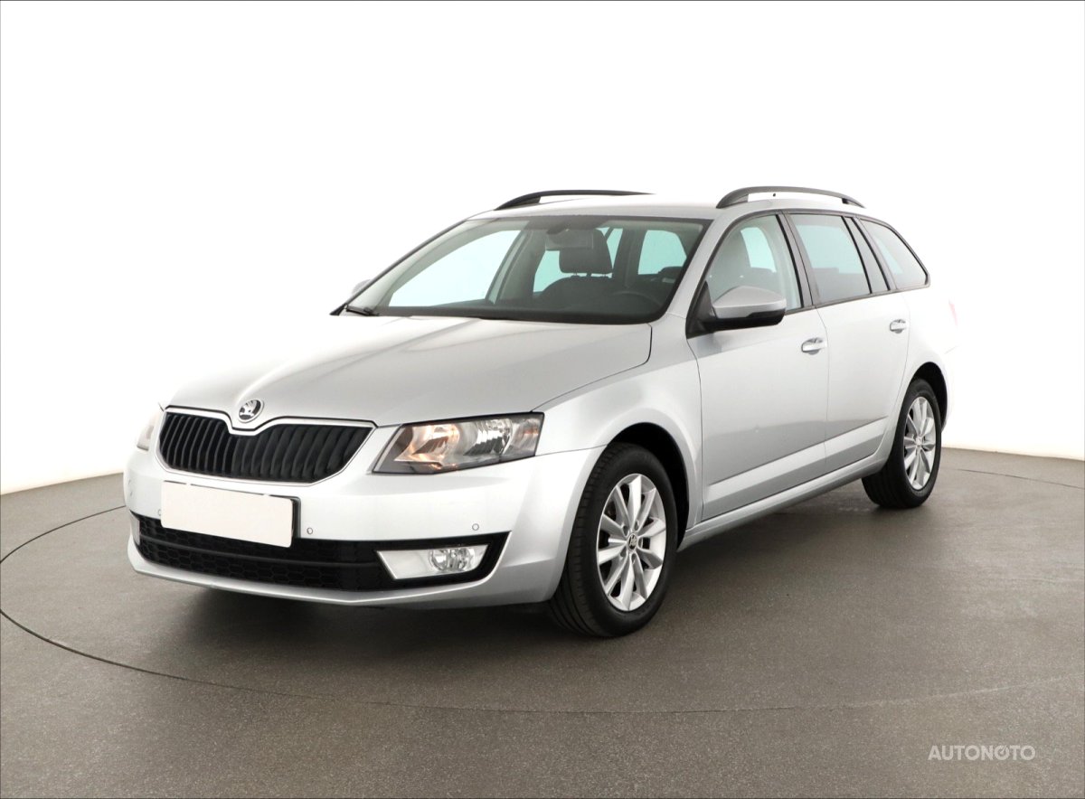 Škoda Octavia, 2015 - pohled č. 3