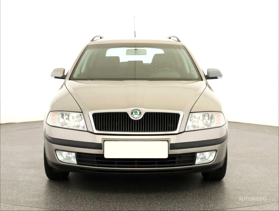 Škoda Octavia, 2008 - pohled č. 2