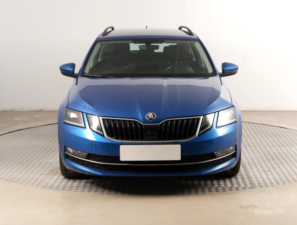 Škoda Octavia, 2020 - pohled č. 2
