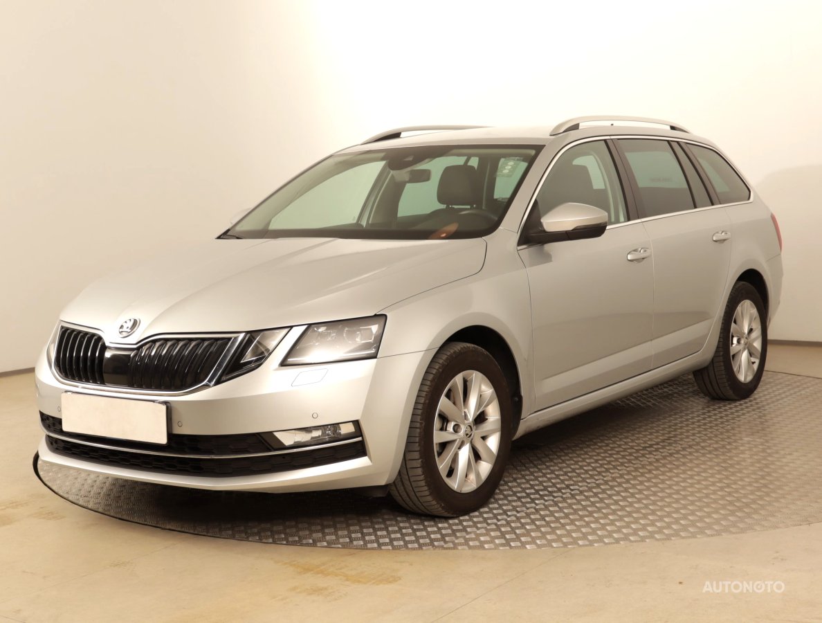 Škoda Octavia, 2020 - pohled č. 3