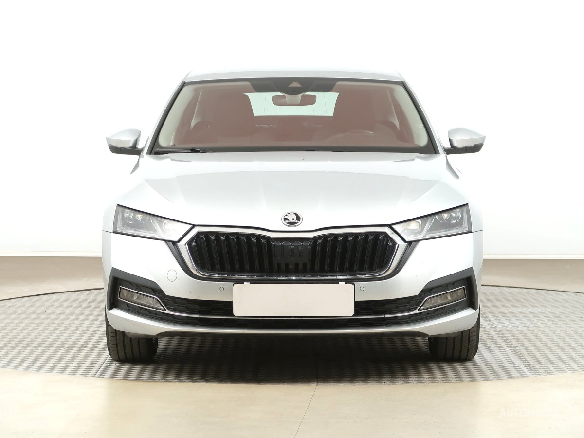 Škoda Octavia, 2021 - pohled č. 2
