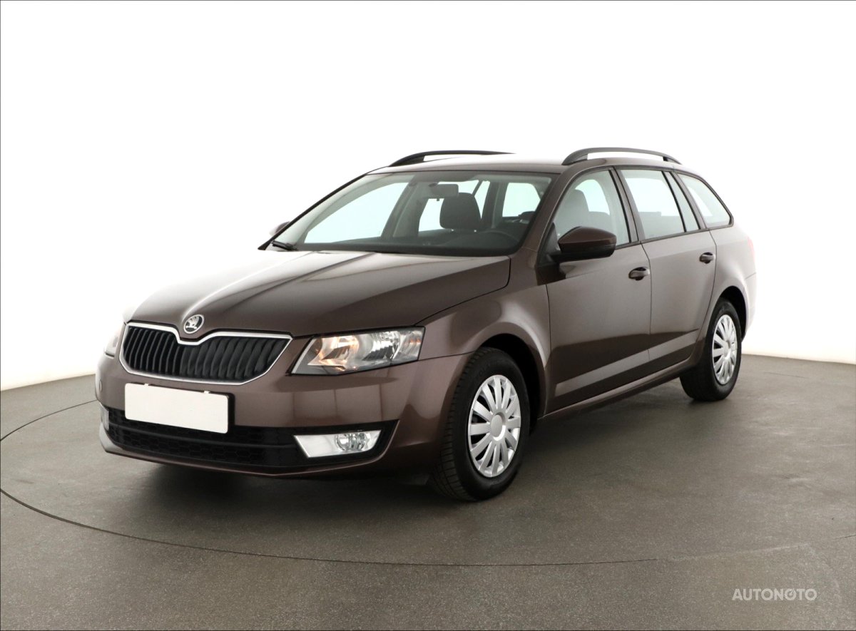Škoda Octavia, 2015 - pohled č. 3