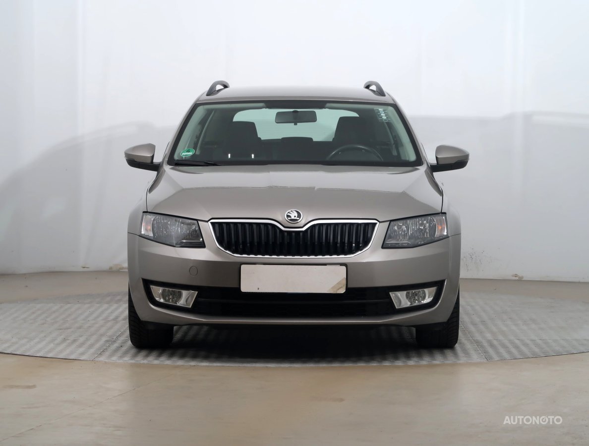 Škoda Octavia, 2014 - pohled č. 2