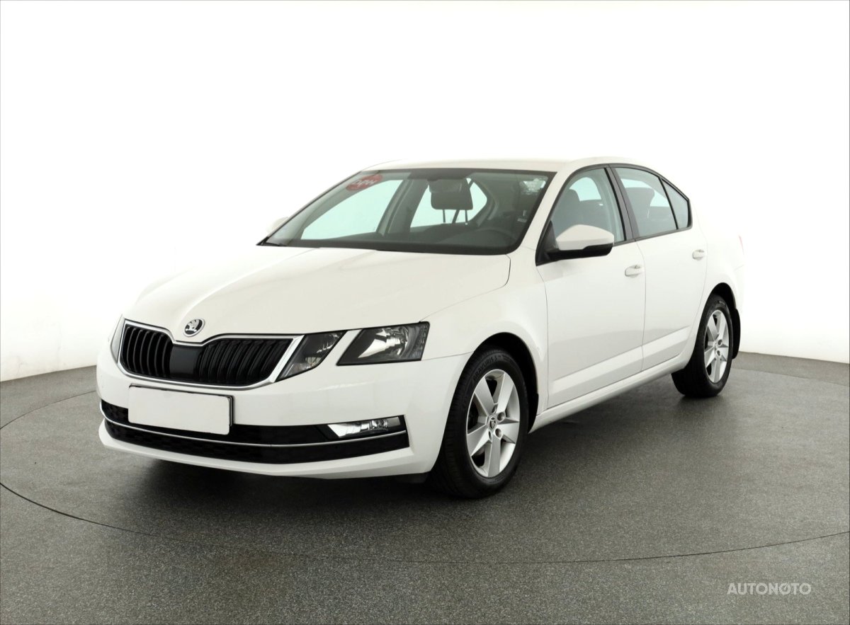 Škoda Octavia, 2019 - pohled č. 3