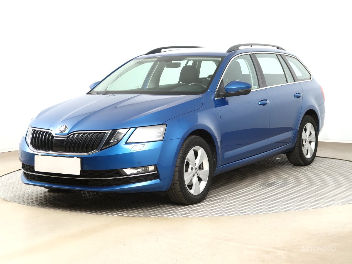 Škoda Octavia, 2020 - pohled č. 3