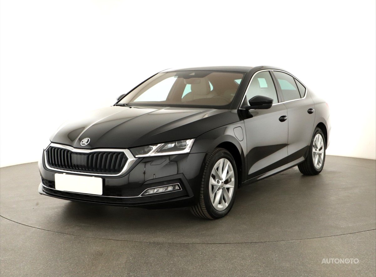 Škoda Octavia, 2022 - pohled č. 3
