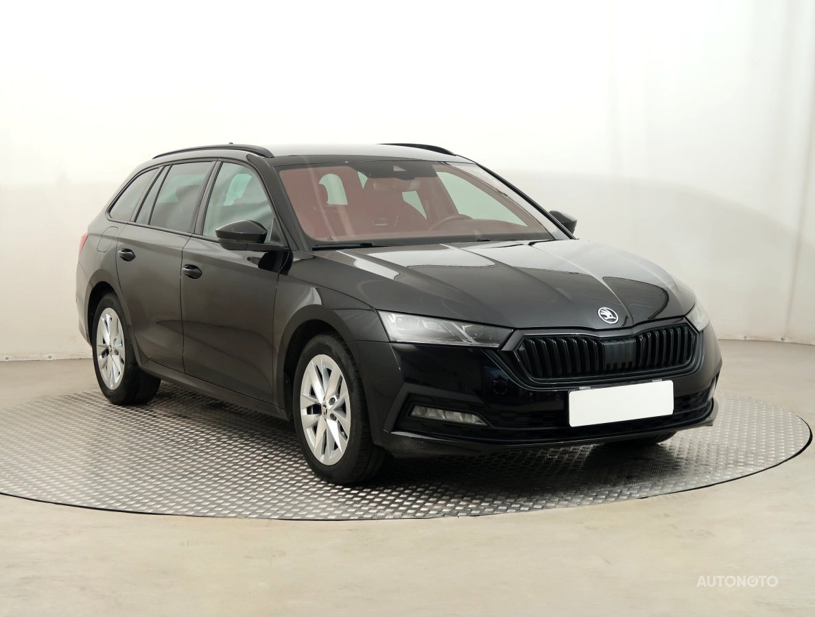 Škoda Octavia, 2021 - celkový pohled