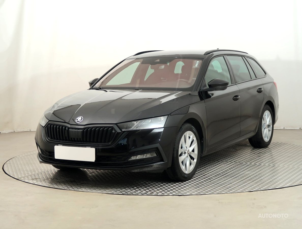 Škoda Octavia, 2021 - pohled č. 3