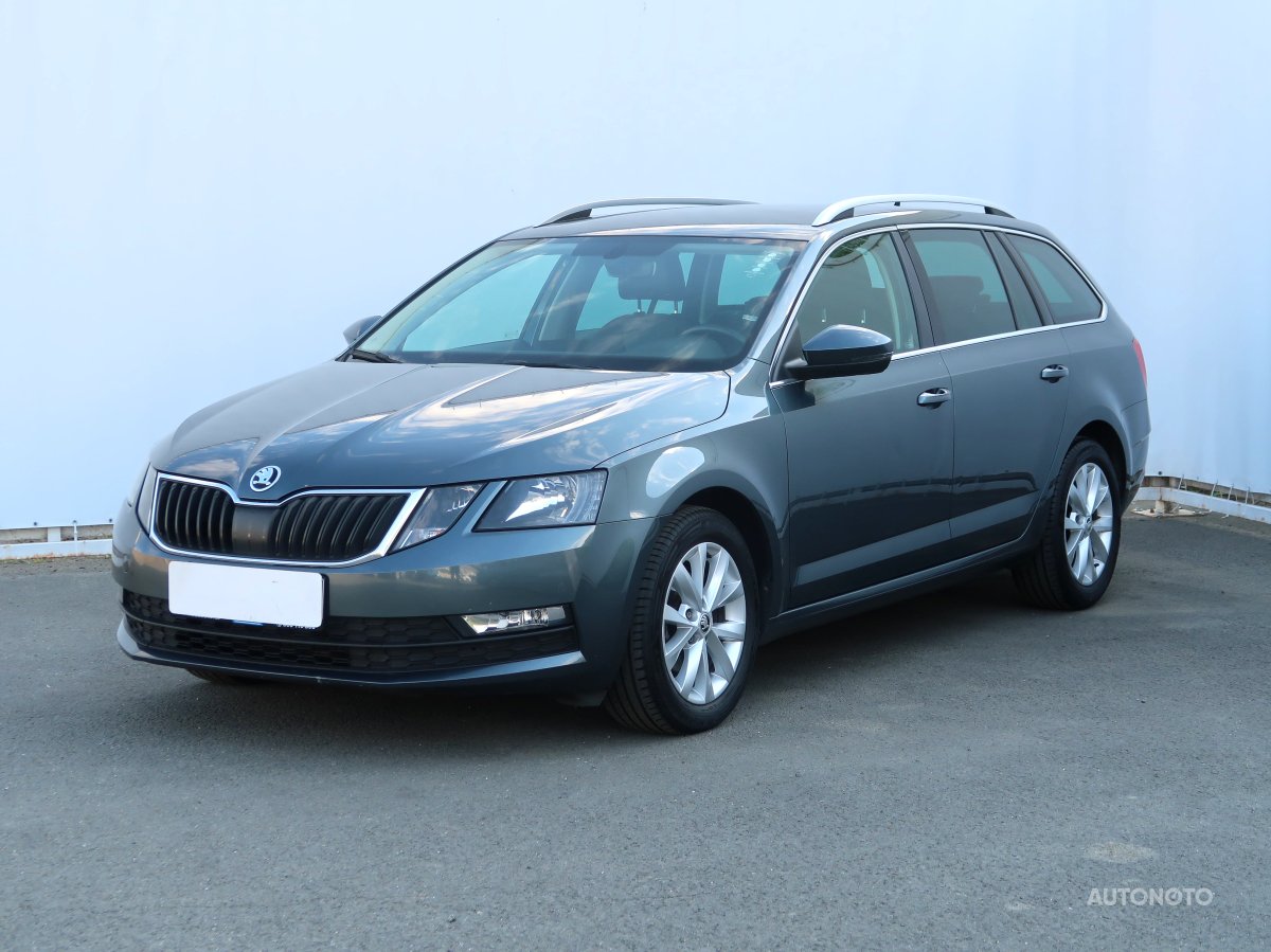 Škoda Octavia, 2017 - pohled č. 3