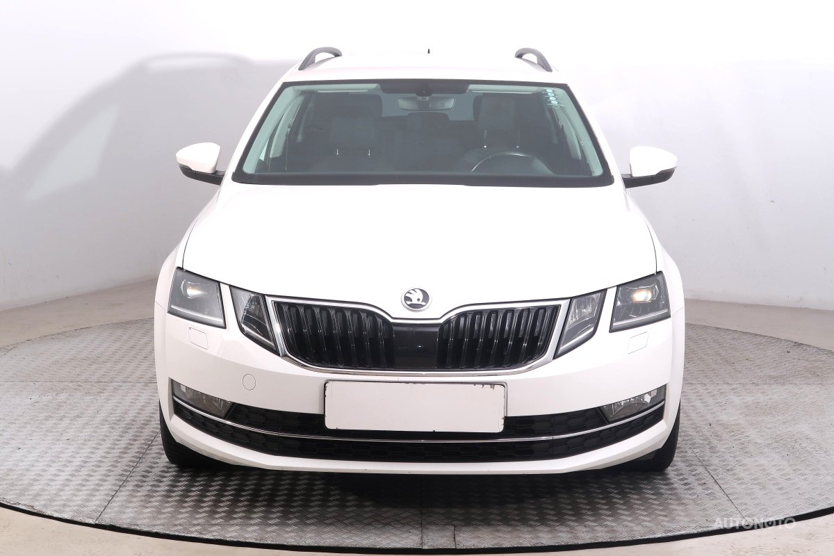 Škoda Octavia, 2017 - pohled č. 2