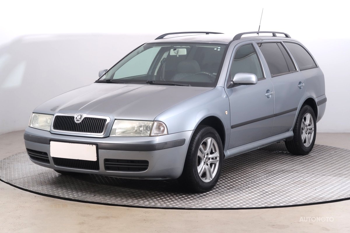 Škoda Octavia, 2004 - pohled č. 3