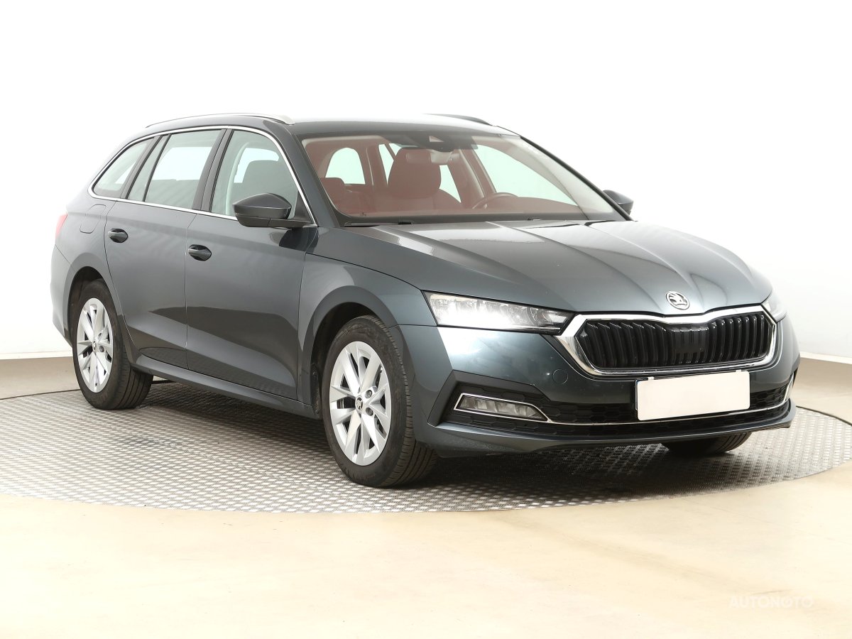 Škoda Octavia, 2020 - celkový pohled