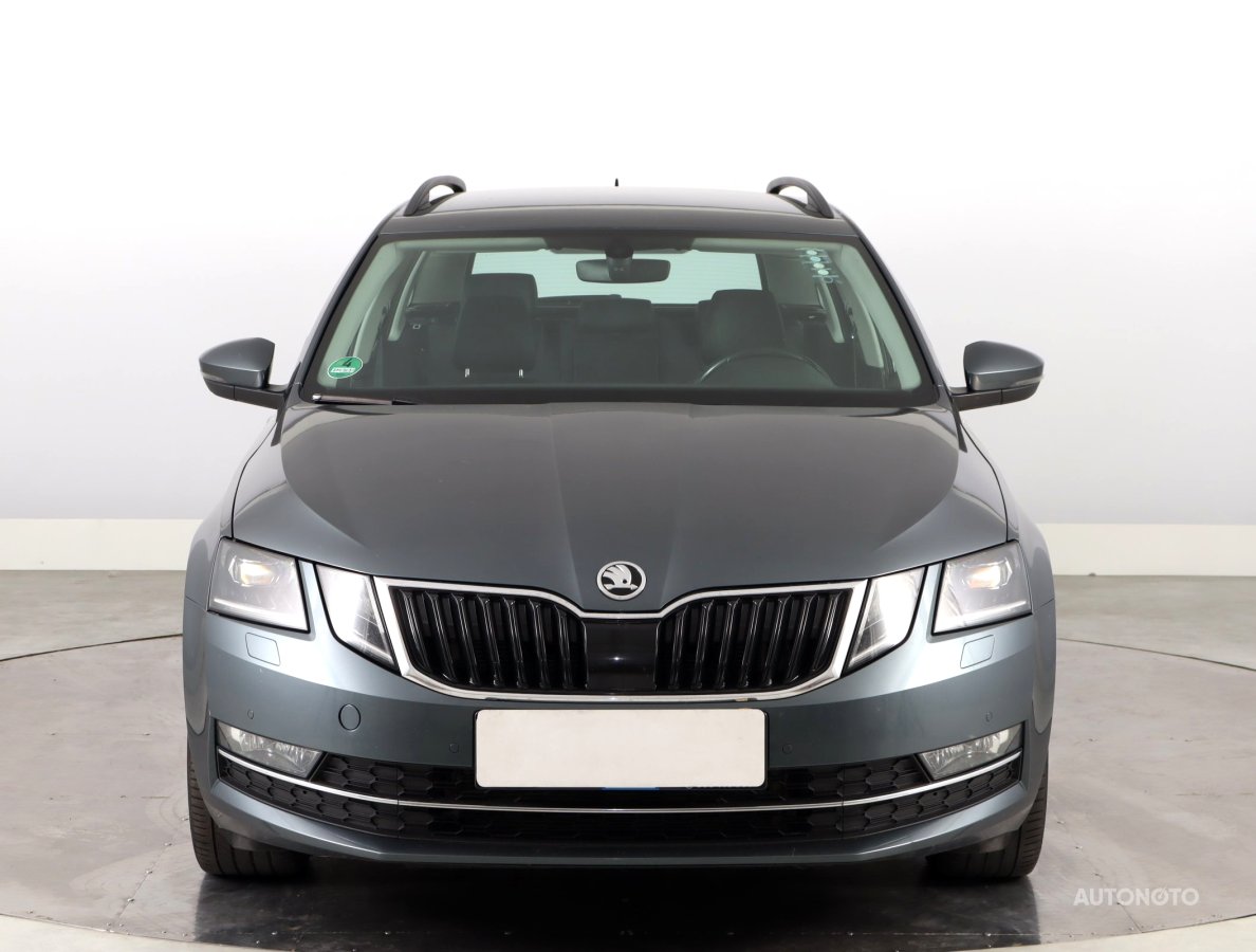 Škoda Octavia, 2019 - pohled č. 2