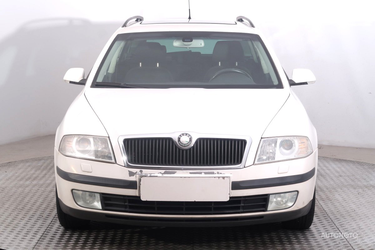 Škoda Octavia, 2008 - pohled č. 2
