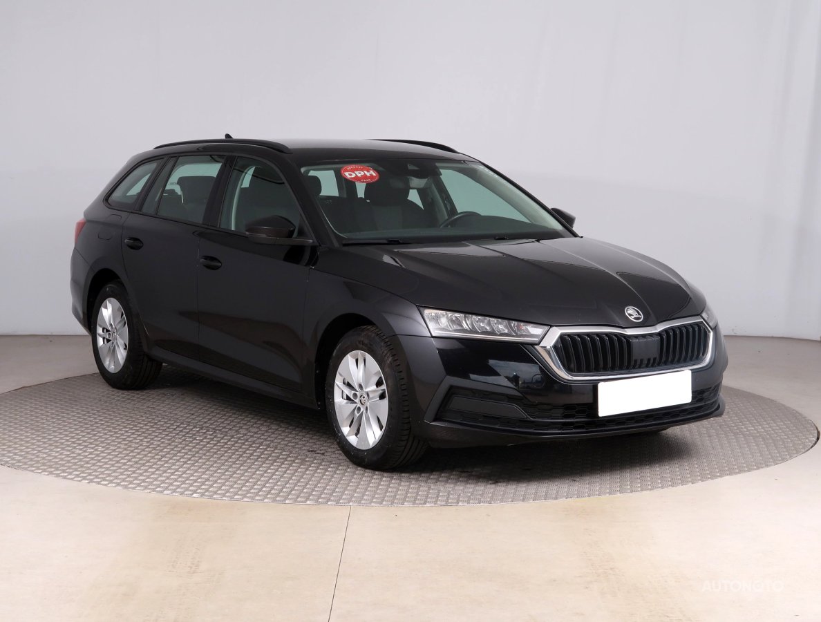 Škoda Octavia, 2023 - celkový pohled