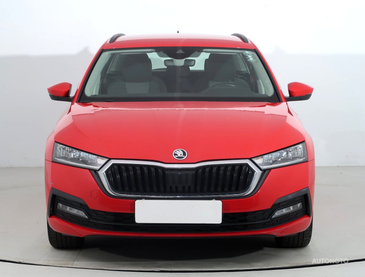 Škoda Octavia, 2021 - pohled č. 2