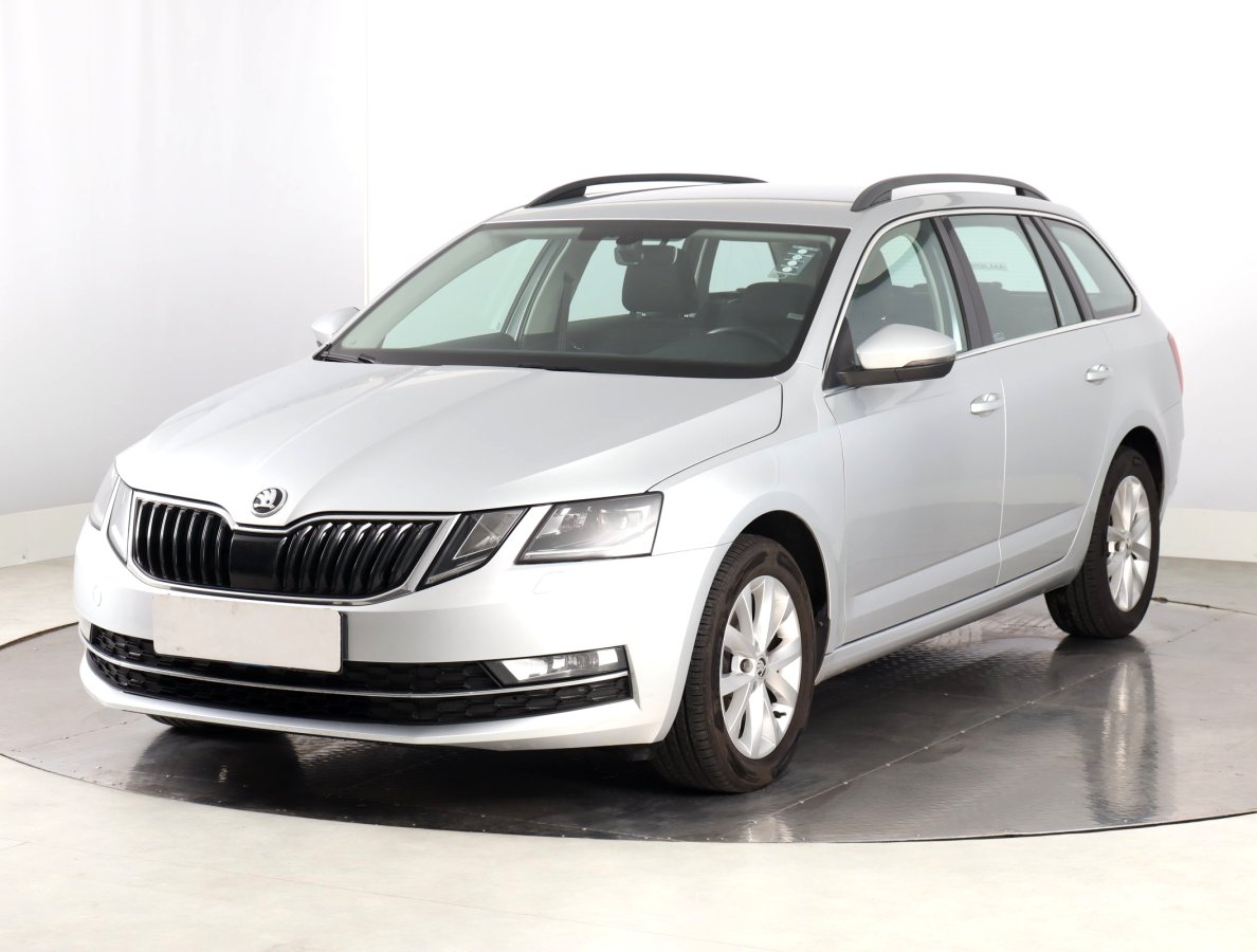 Škoda Octavia, 2017 - pohled č. 3