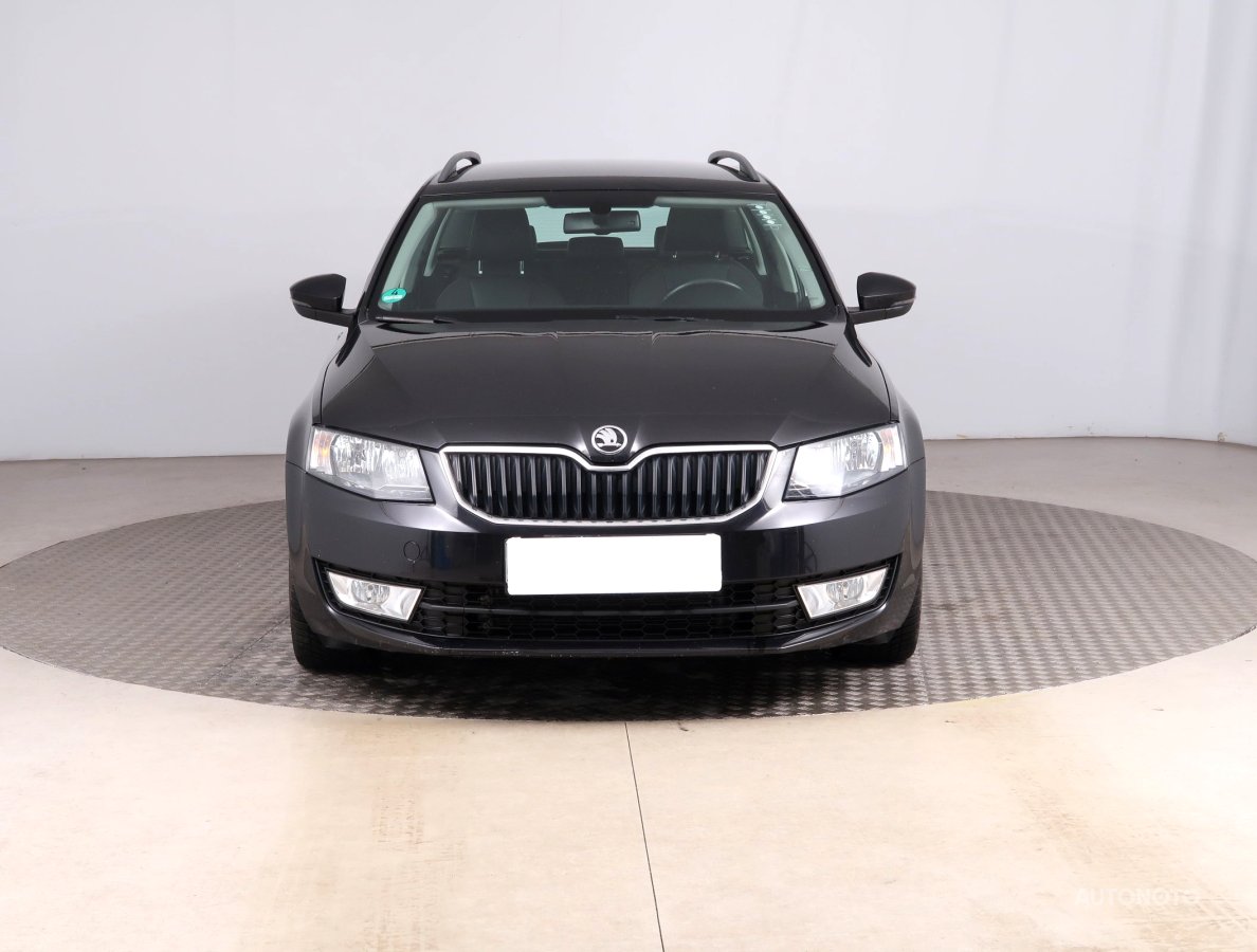 Škoda Octavia, 2015 - pohled č. 2