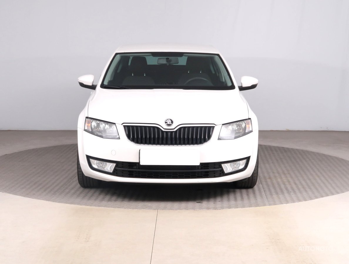 Škoda Octavia, 2015 - pohled č. 2